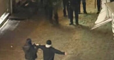 Иран: Најмалку 65 мртви за време на немирите