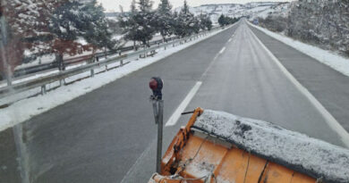 Сите патни правци се проодни, оние каде паѓа снег континуирано се чистат