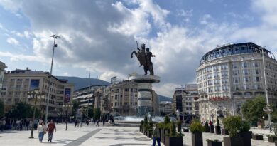 Топол Антициклон од југ носи натпросечно топло време во Македонија