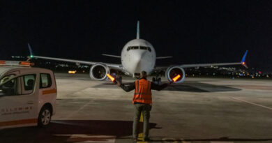 ФОТО: Евакуирана втората група македонски државјани, 125 граѓани слетаа во Скопје