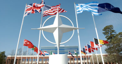 Портпаролката на НАТО: Повеќе од 500.000 војници се во состојба на готовност 
