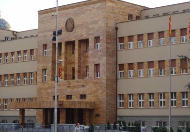 Пратеник во македонското Собрание си поднесе оставка 