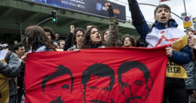 Во Истанбул уапсени повеќе од 400 луѓе за време на првомајските демонстрации 
