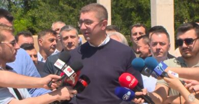 Мицкоски најави нова инвестиција: Швајцарска фармацевтска компанија влегува во Македонија, 500 добро платени вработени 