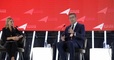Мицкоски на „Македонија 2025“: Се соочивме со големи предизвици, но не очајуваме, македонската економија има потенцијал испорачуваме резултати 