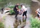 (ВИДЕО) Полицијата ја спаси жената што се фрли во Вардар 