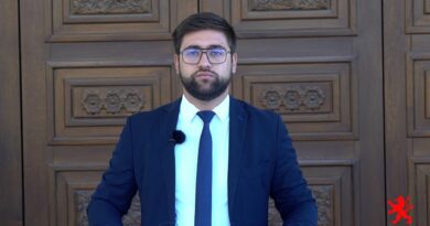 Манасиевски: Скандали и афери не престануваат да го следат СДС, Рашковски фатен со 20 илјади евра на граница за коинемал покритие 