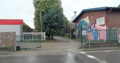 Синот на премиерот Мицкоски е хоспитализиран – Тој е еден од тешко затруените во Димо Хаџи Димов