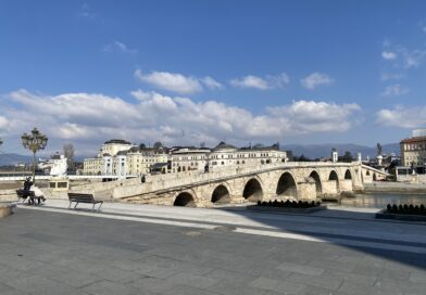 Претпладне услови за магла, преку денот сончево со умерена локална облачност