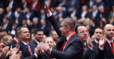 Мицкоски со порака: Кој мисли дека функцијата се наследува заради блискост, со плетење мрежи и со неконзистентност – греши