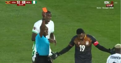 Неверојатна сцена во Африка: За Уганда на еден меч бранеа тројца голмани