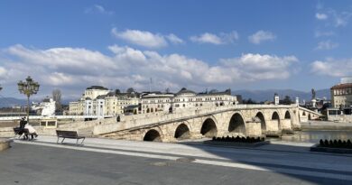 Сончево и топло со температури до 17 степени