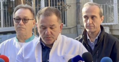 Двегодишно дете со тешка прострелна повреда на главата примено на Интензивна нега