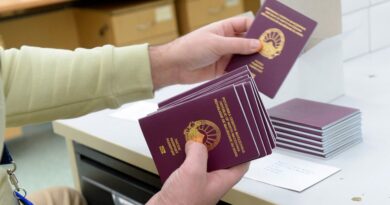 Скандал во МВР Штип: Советник земал пари „на рака“ од граѓани за пасоши, па си ги ставал во џеб