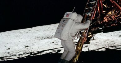 НАСА: Одреден е точниот датум за враќање на луѓето на Месечината