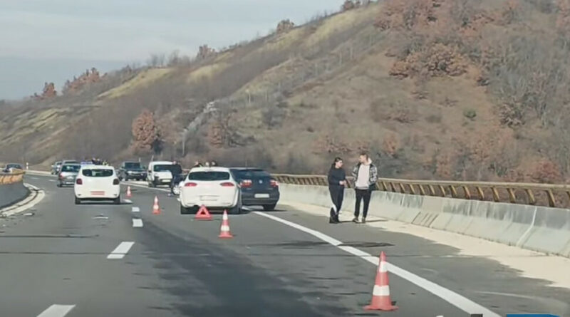 Сообраќајка со пет возила на автопатот Штип – Миладиновци