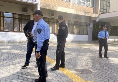 Лажни дојави за бомби во училишта во Скопје и Тетово