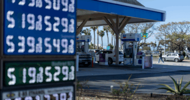 Цената на нафтата надмина 90 долари, најголем неделен раст од 1983 година