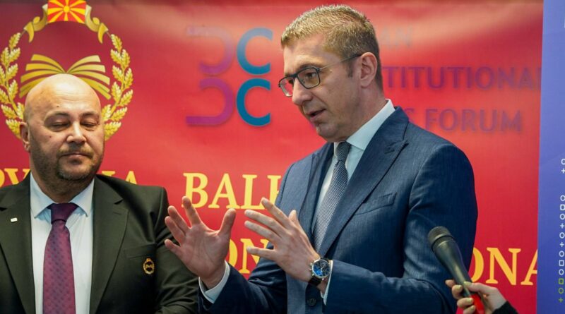 Мицкоски: Од денес 3 денари попуст на сите бензински на ОКТА, во овој момент имаме апсолутно најниски цени на горива во Европа