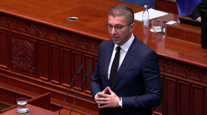 Мицкоски: Очекувам новиот јавен обвинител да постапи по претставки кои се чуваат во фиока, но и да се истражи како Катица Јанева ги предаде случаите од затвор, како се судеа луѓе за тероризам и како се делеа бонуси во СЈО