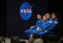 Астронаутите на НАСА во завршни подготовки за лет околу Месечината