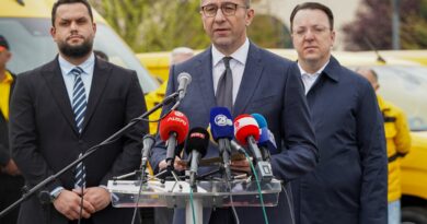 Мицкоски: Набавени се 100 нови возила за Македонска пошта во вредност од околу 2 милиони евра