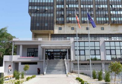 Родителите ќе можат и во сабота да вадат дозволи за патување на деца во странство