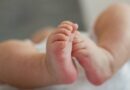 Пронајдено оставено бебе на клупа во парк во Скопје – полицијата приведе три лица