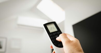 Што е поевтино, постојано вклучена клима или често исклучување?