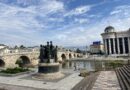 Пеколни 38 степени, а потоа невреме: Град и силен ветер ја зафаќаат Македонија