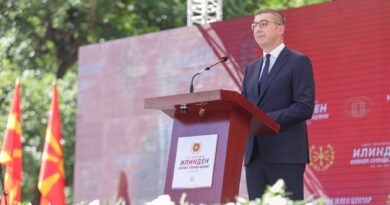 Мицкоски: Битката на оваа генерација е да ја победи омразата, цинизмот и талогот што ја трујат Македонија