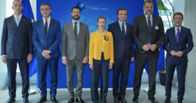 Мицкоски со серија на средби во Њујорк: Европска интеграција, безбедност и регионална соработка во фокус